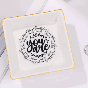 Square-shaped ceramic Jewelry Dish