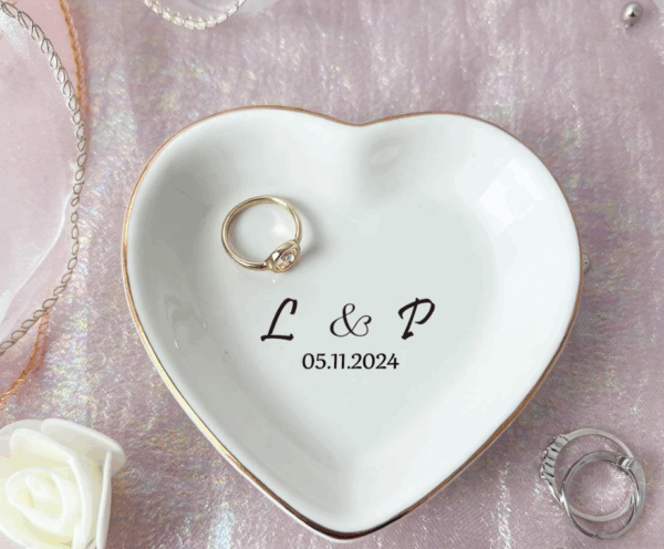 Heart-shaped ceramic Jewelry Dish